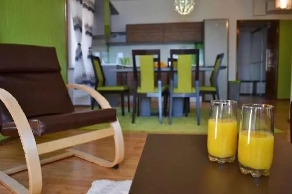 Deluxe Port View Apartment Kastela Croatia