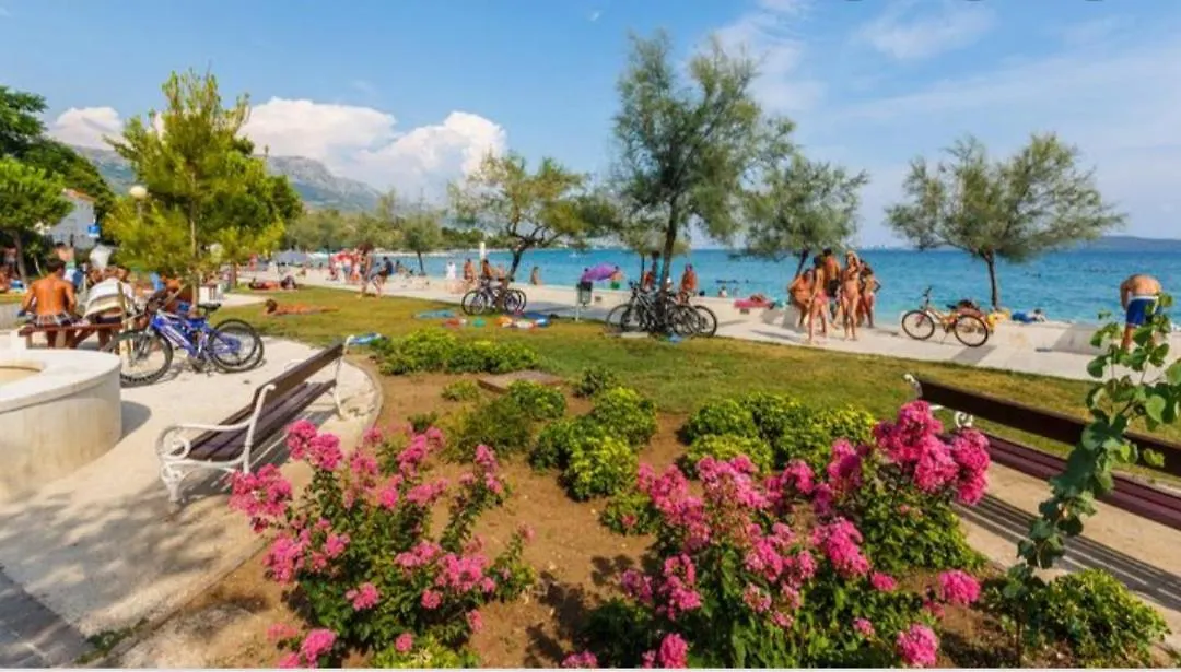 Deluxe Port View Apartment Kastela